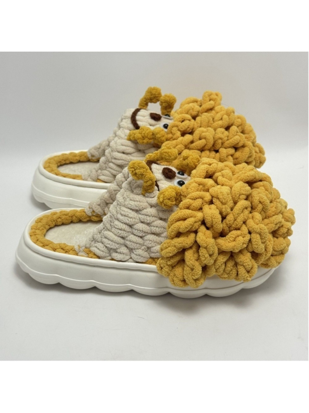 Handmade Handcrafted Crochet Cartoon-like Plush House Slippers Size 40 To 41